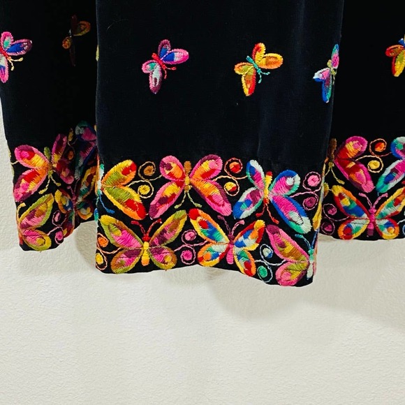 Gisella Heinemann VTG Embroidered Butterflies on Black Velvet Maxi Skirt SZ 8 - Picture 3 of 11